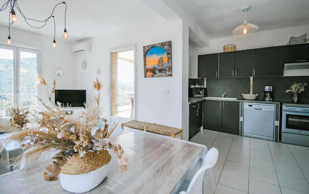 Apartment De Luxe 4 Etoiles A Pietralba, 4 Piscine Chauffee Balagne Pietralba