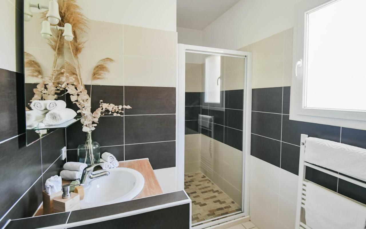 Apartment De Luxe 4 Etoiles A Pietralba, 4 Piscine Chauffee Balagne *