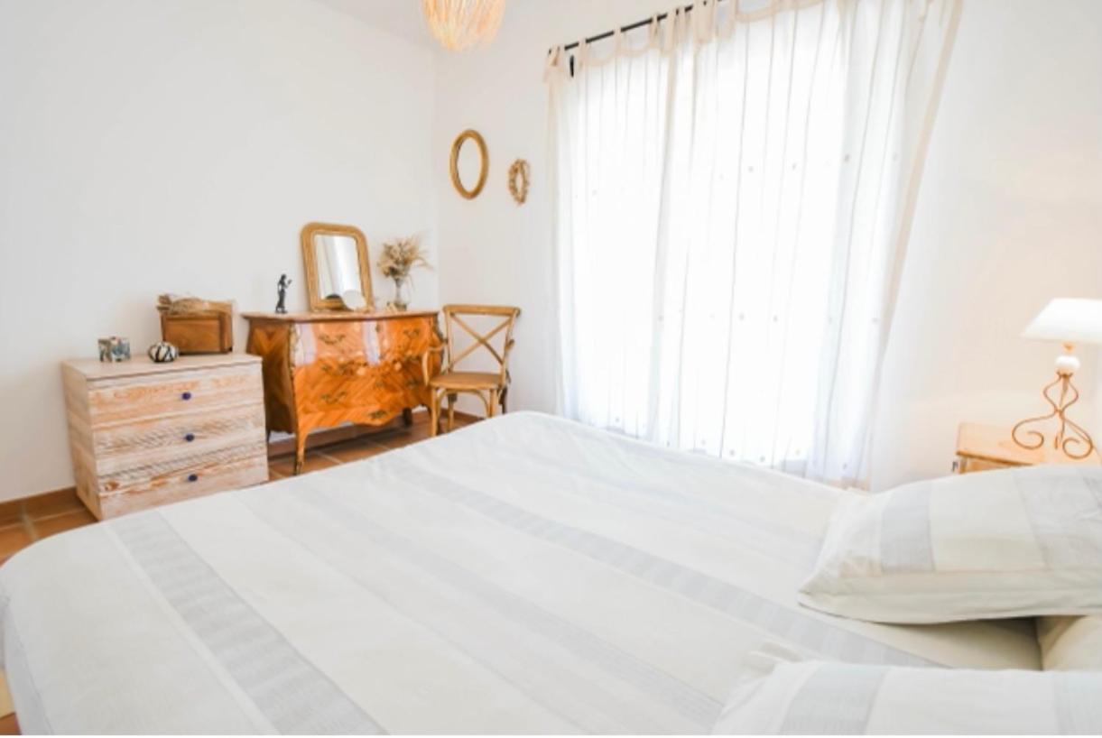 De Luxe 4 Etoiles A Pietralba, 4 Piscine Chauffee Balagne Apartment Pietralba