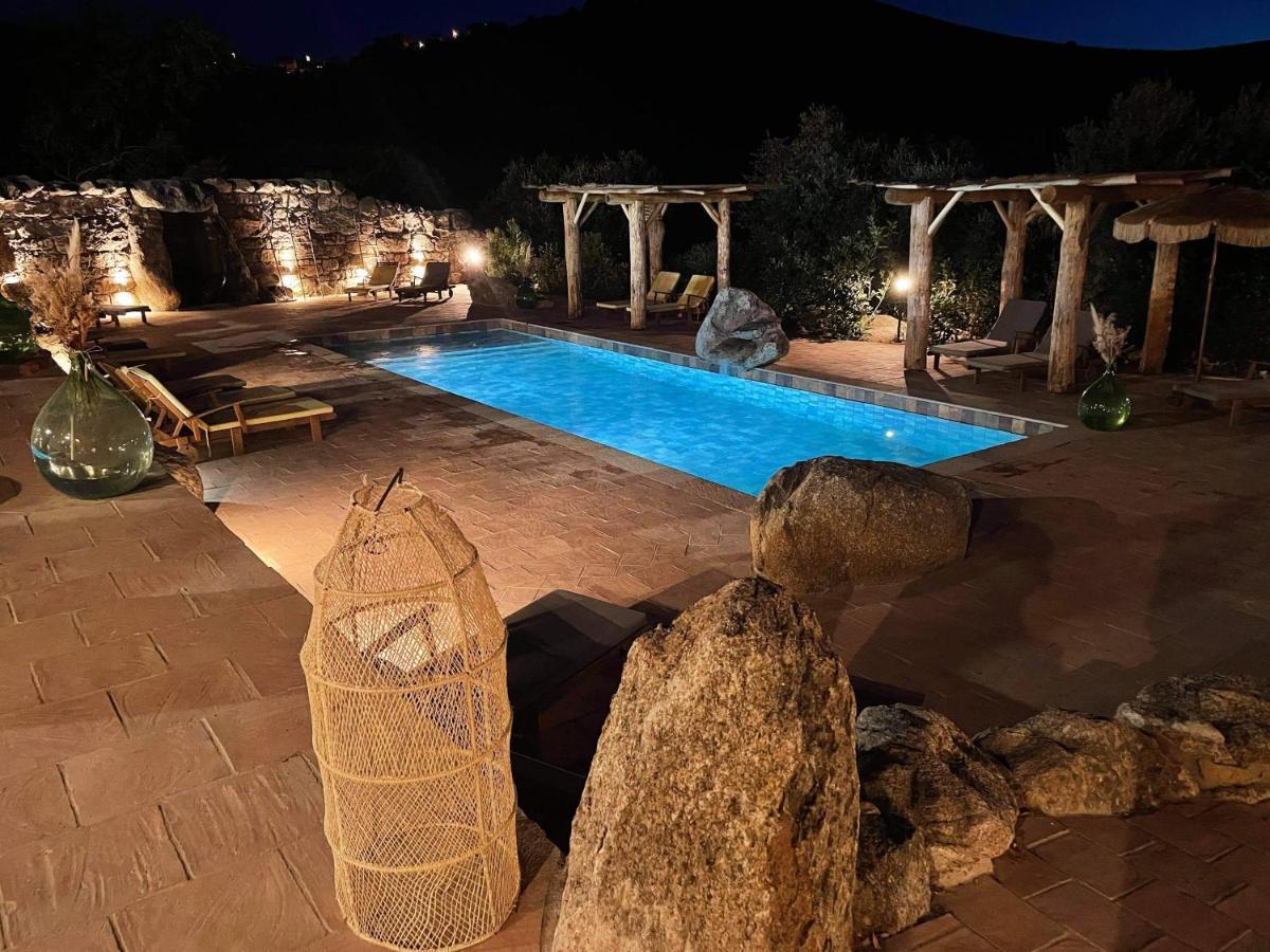 De Luxe 4 Etoiles A Pietralba, 4 Piscine Chauffee Balagne Apartment *